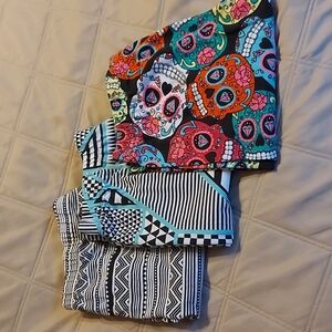 3 pairs -Leggings (Sugar Skull and Geometric patterns)